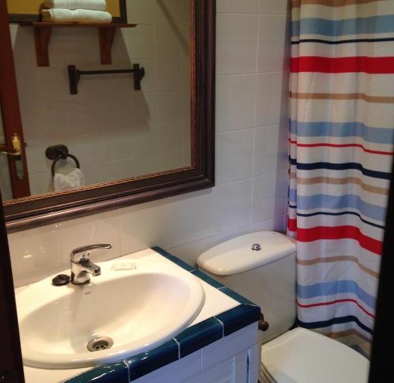 اتاق استاندارد با چشم‌انداز باغ, La Wave Surf House