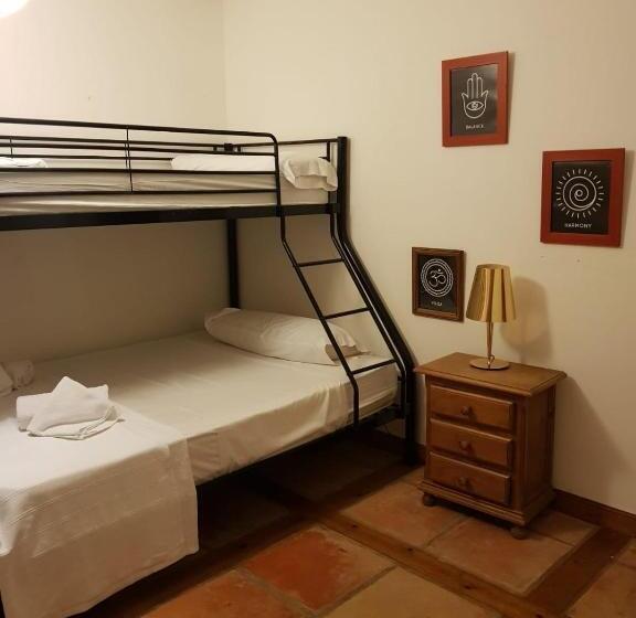 اتاق استاندارد با چشم‌انداز باغ, La Wave Surf House