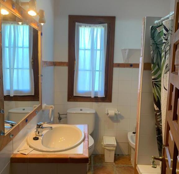 اتاق استاندارد, La Wave Surf House