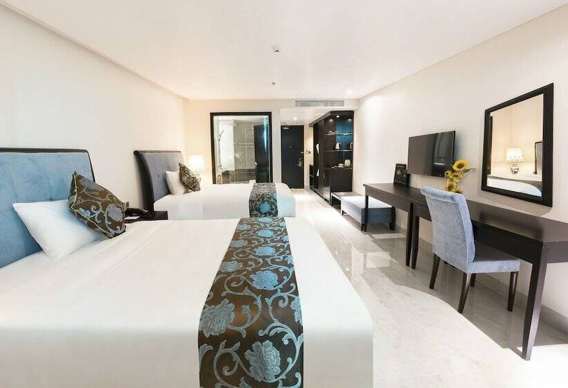 اتاق سوپریور, Royal Quang Binh