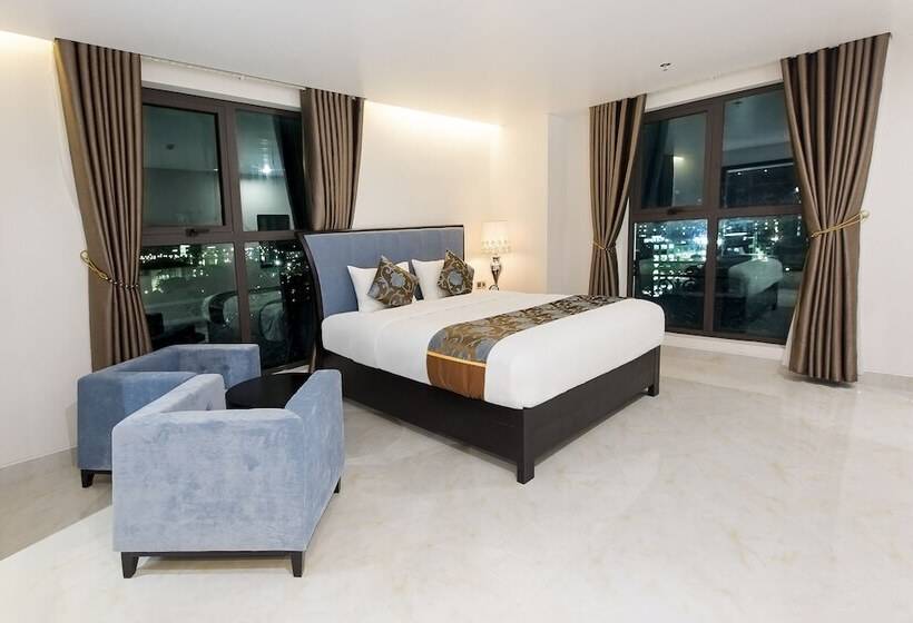 اتاق لوکس, Royal Quang Binh