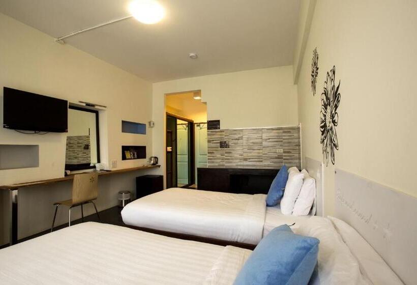 标准间, Soho Boutique