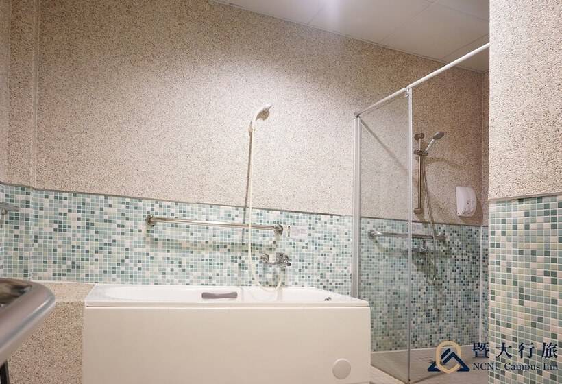 اتاق استاندارد چهار تخته, Ncnu Campus Inn暨大行旅