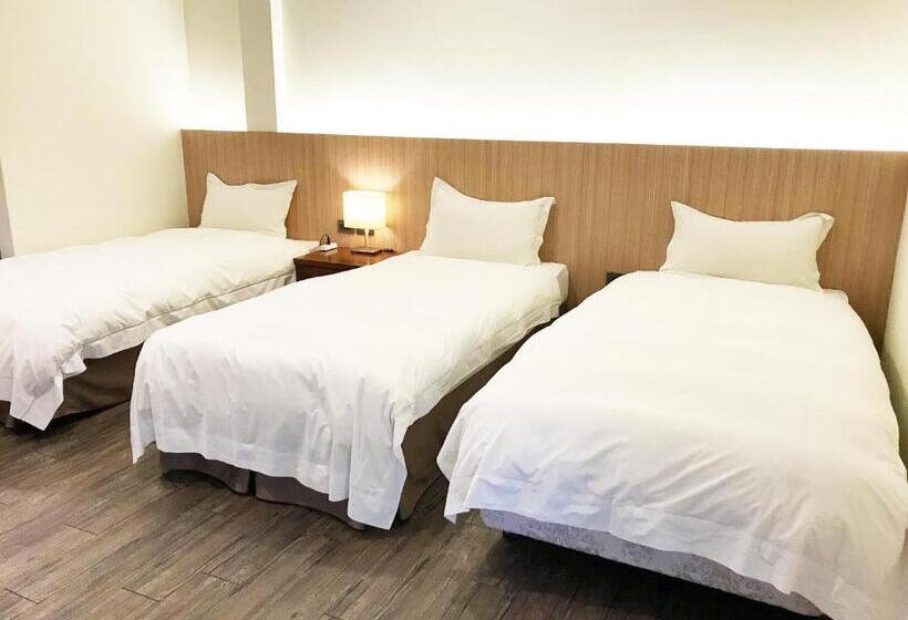 اتاق استاندارد سه نفره, Ncnu Campus Inn暨大行旅