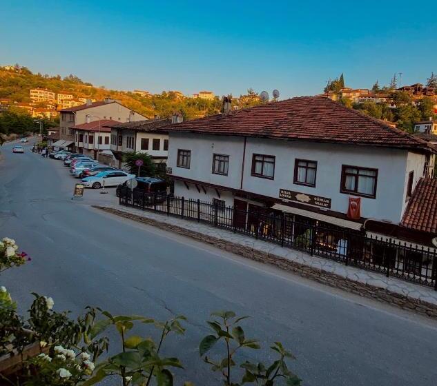 デラックスルーム, Avcıoğlu Konak Otel