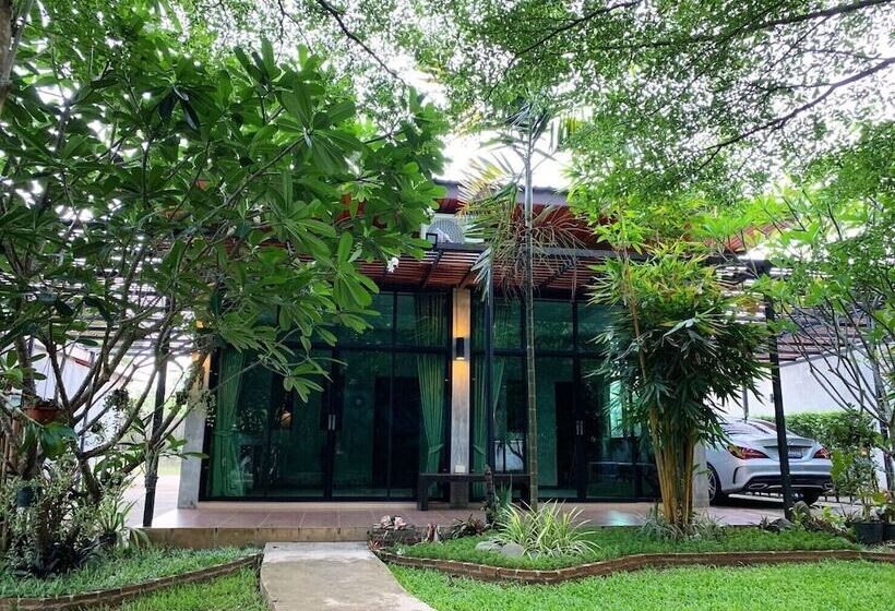 家庭间, Baan Suan Leelawadee Resort Nan