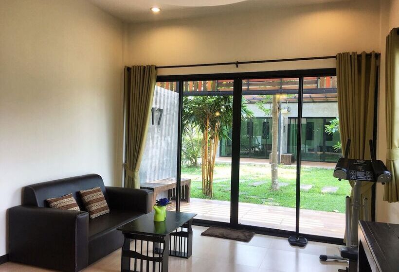标准房带园景, Baan Suan Leelawadee Resort Nan