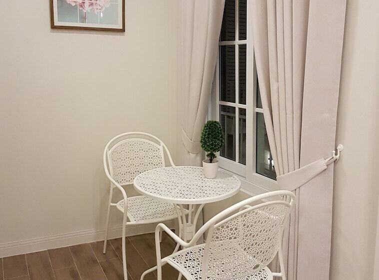 Номер Стандарт Вид на Бассейн, Vanida Antique Home
