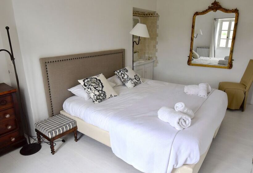 סוויטה משפחתית, Clos De La Fontaine