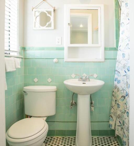 带观景的标准工作室, Broadlind