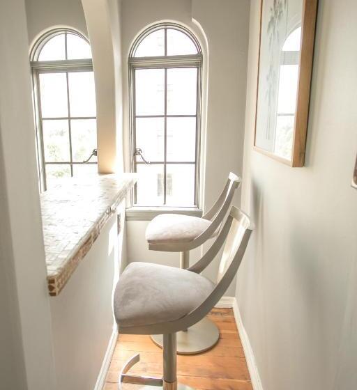 Quarto Ático, Broadlind