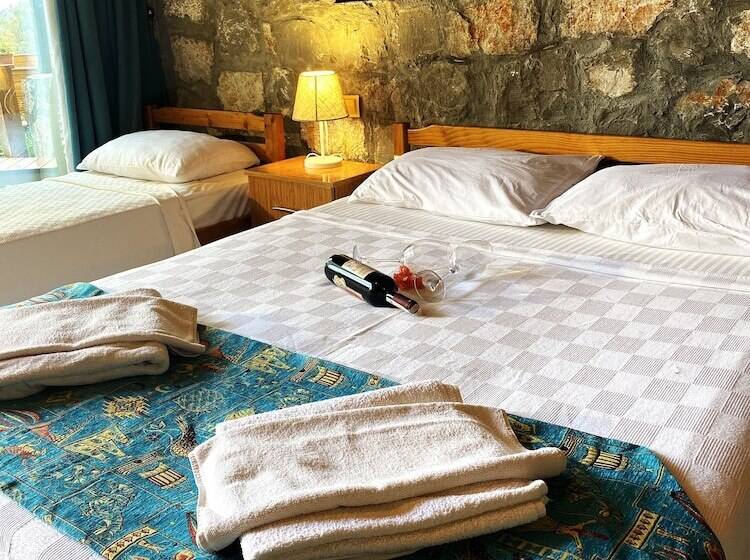 Номер Стандарт, Kabak Armes