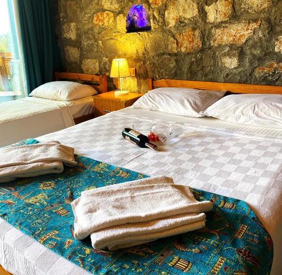 Номер Стандарт, Kabak Armes