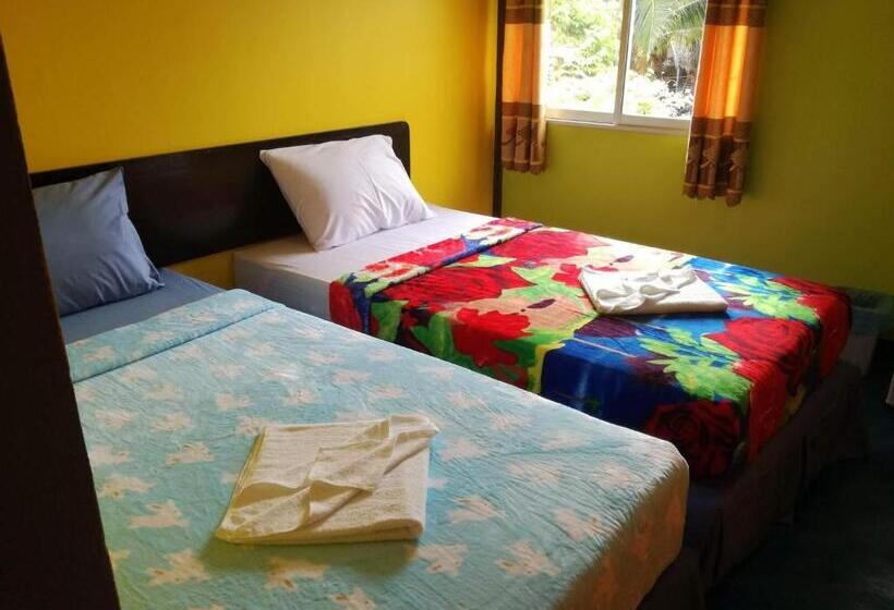 스탠다드 트리플 룸, Rc Guest House