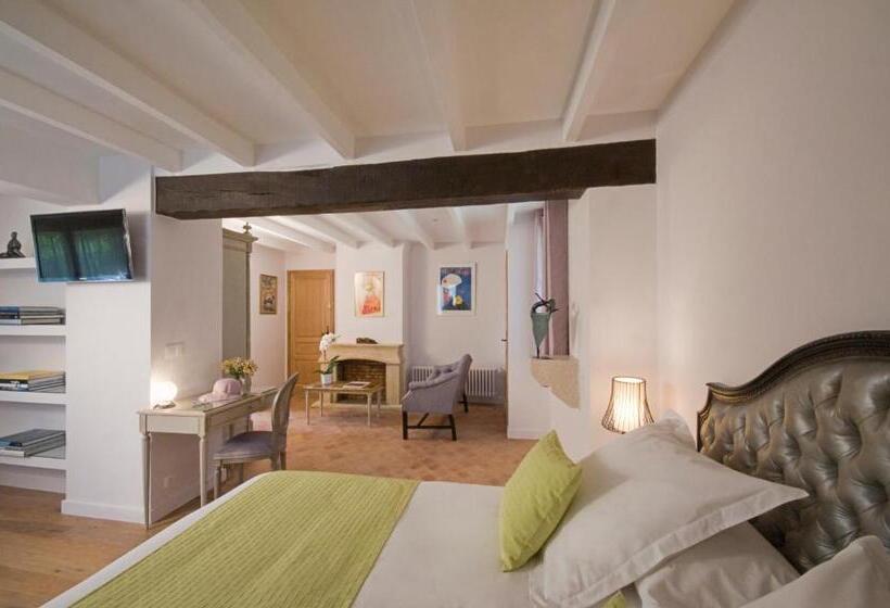 سوییت جونیور, Le Mas Du Chanoine