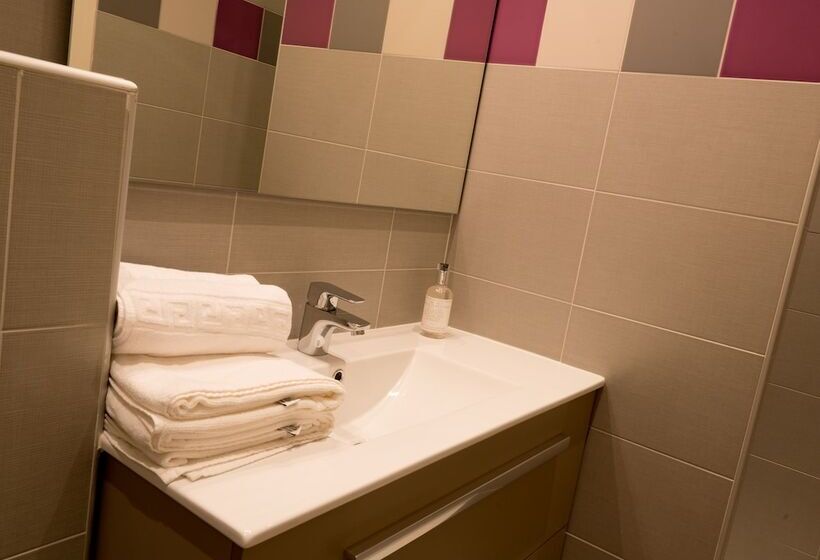 חדר סטנדרט, Le Relais Des Dames