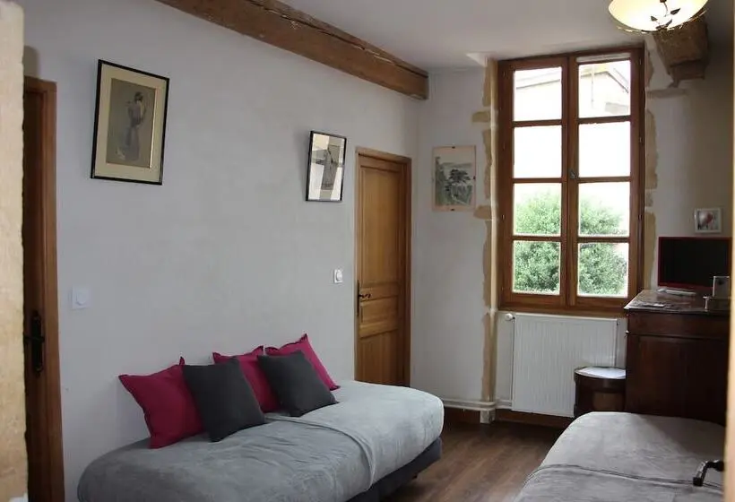 ファミリールーム, Le Relais Des Dames