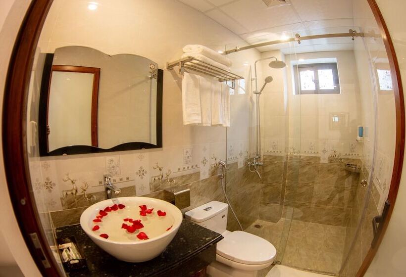 اتاق لوکس خانوادگی, Lys Homestay