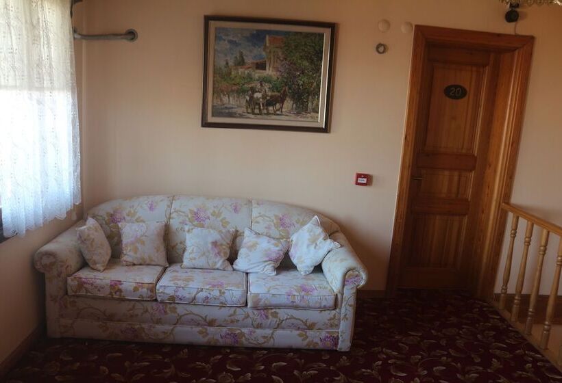 标准间, Yalı Butik