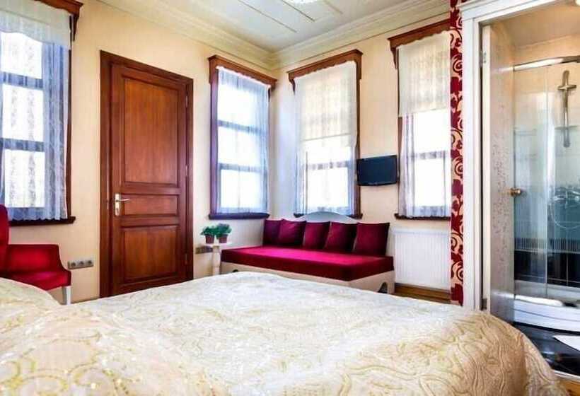 带阳台的豪华间, Yalı Butik