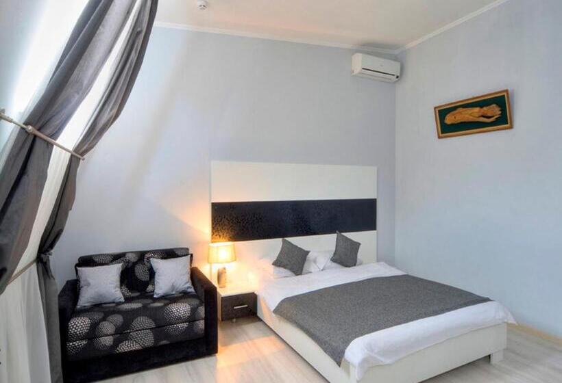 Standard Stúdió Szoba, Best Season Apart