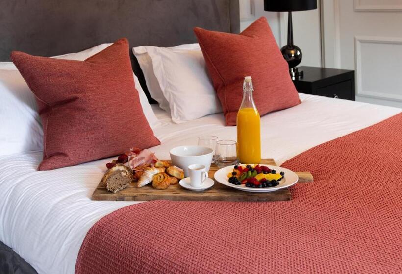 آپارتمان سلطنتی 1 خوابه, Buckingham & Lloyds