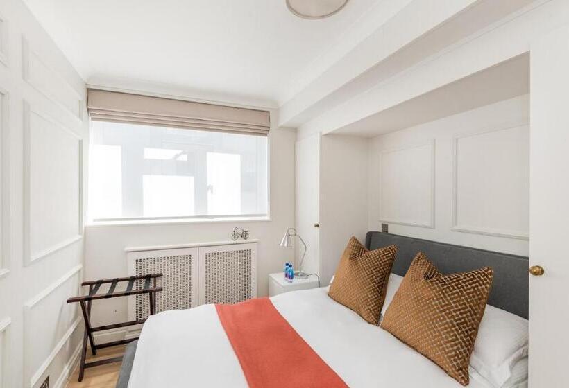 آپارتمان سلطنتی 1 خوابه, Buckingham & Lloyds