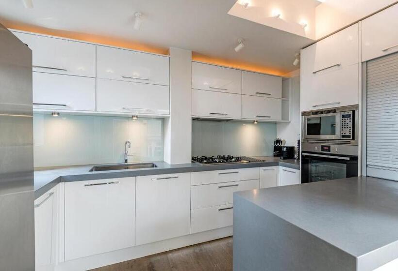 1 Bedroom Penthouse Apartment, Buckingham & Lloyds