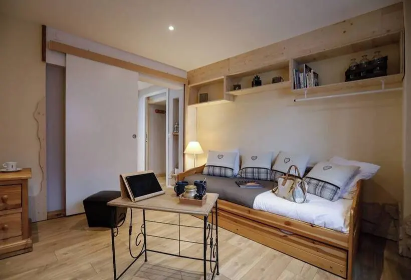 ファミリールーム, Auberge Les 2 Moucherolles