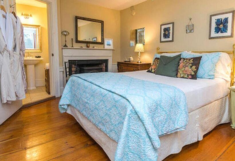 バスタブ付きスタンダードルーム, Elms Of Camden