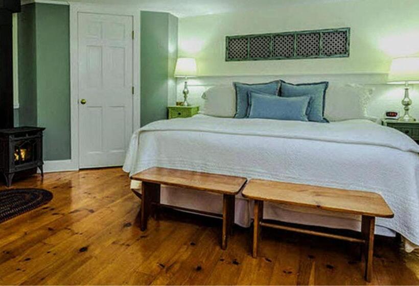 キングサイズベッドのスタンダードルーム, Elms Of Camden