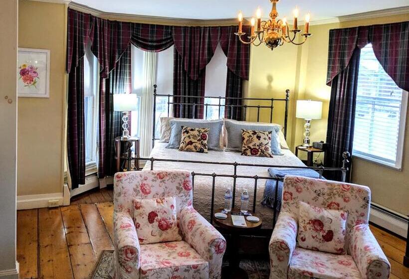 キングサイズベッドのデラックスルーム, Elms Of Camden