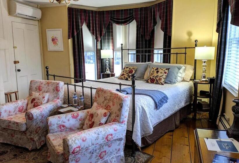 キングサイズベッドのデラックスルーム, Elms Of Camden