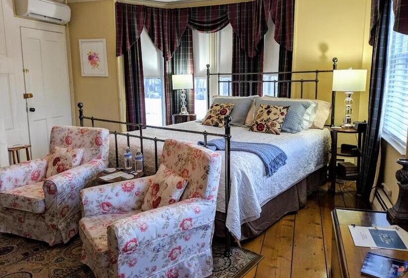 キングサイズベッドのデラックスルーム, Elms Of Camden