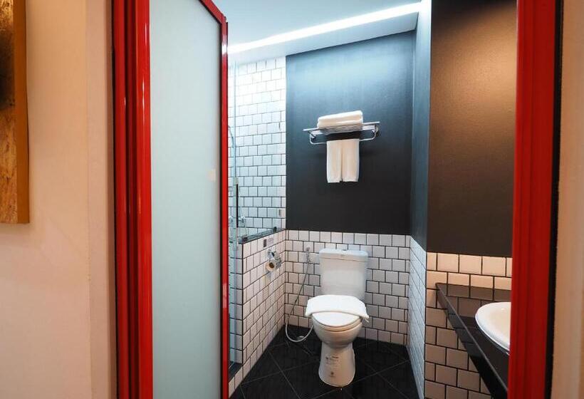 Номер Superior, Ps Sriphu