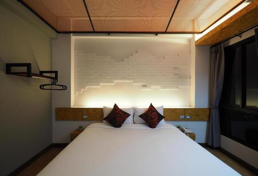 Номер Superior, Ps Sriphu