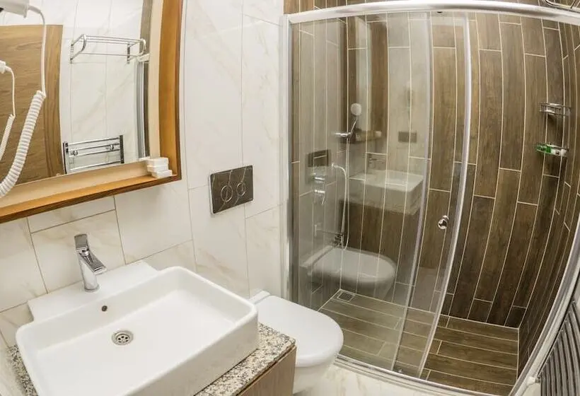 سوئیت دلوکس 2 خوابه, Resort Kaman