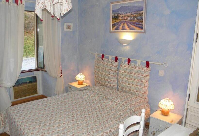 스탠다드 룸, Gîte Auberge Les Terres Blanches De Méolans