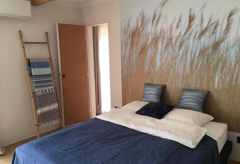 带2个卧室的公寓, Mas Armelin