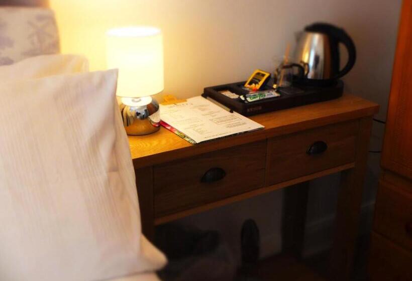 スタンダードルーム, Bradley's Bed & Breakfast