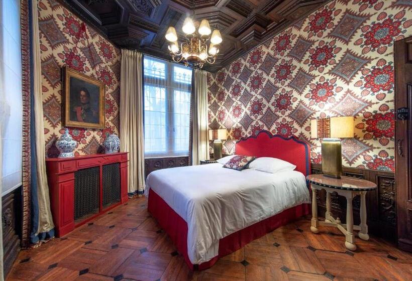 סוויטה, La Maison Des Vieux Logis