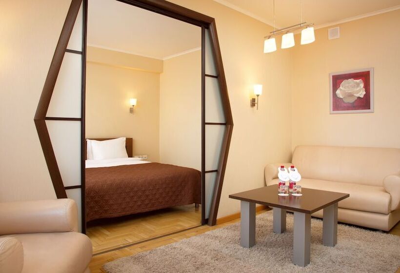 سوییت, Azimut Hotel Siberia