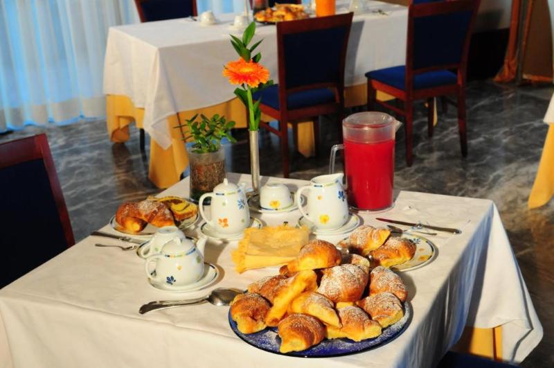 اتاق کلاسیک سه تخته, Grand Hotel San Marino
