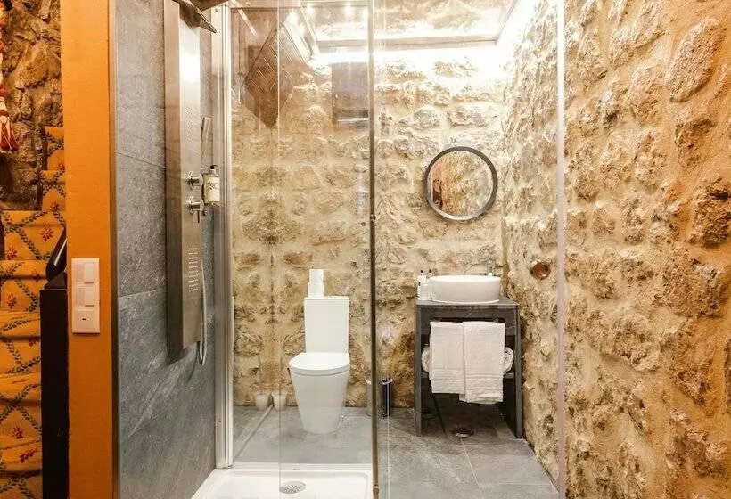 سوییت, Pousada Castelo De Obidos