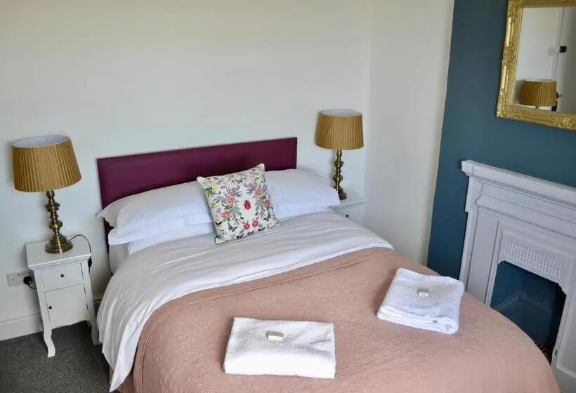 オーシャンビュースタンダードルーム, The Nags Head Room Only Accommodation