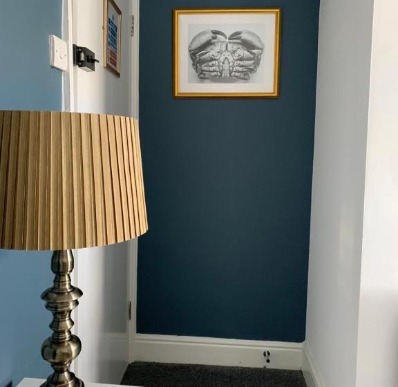 オーシャンビューのスタンダードシングルルーム, The Nags Head   Room Only Accommodation