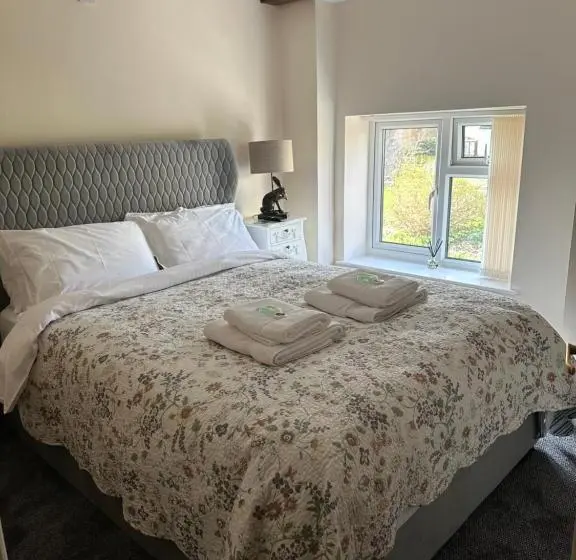 ベーシックルーム, The Nags Head Room Only Accommodation