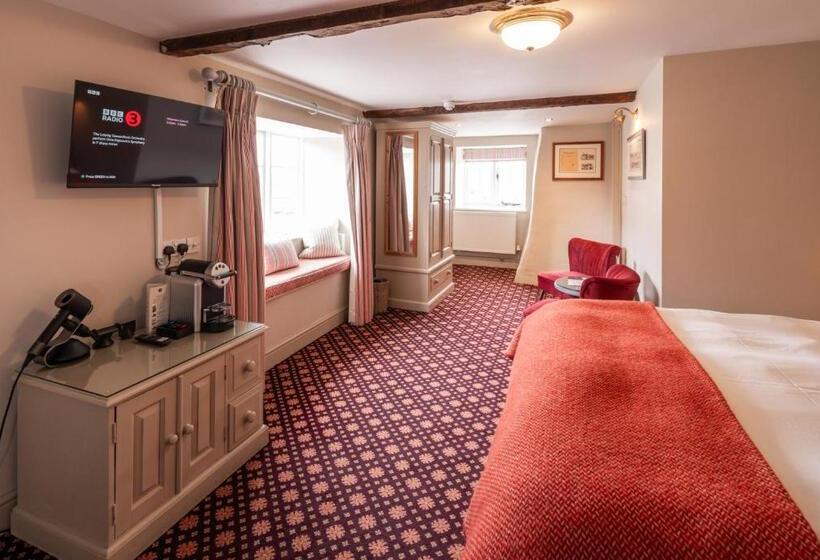 수피리어 룸, Bridport Arms