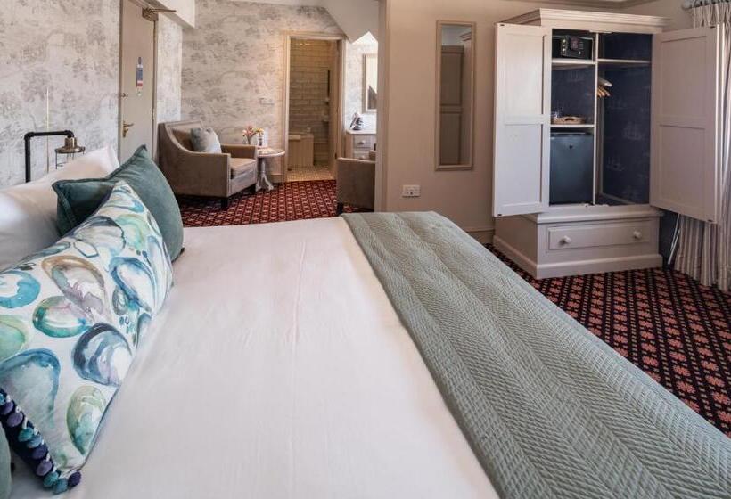 디럭스 룸 킹사이즈 침대, Bridport Arms