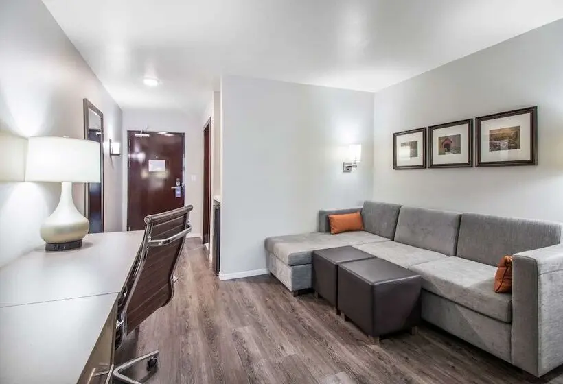 スイート, Comfort Suites